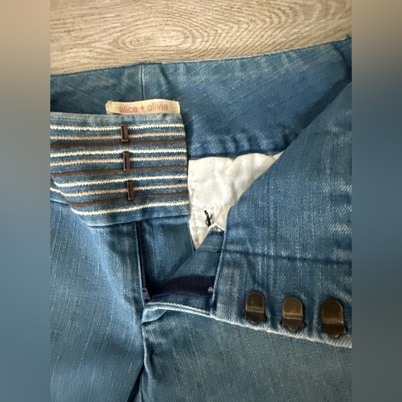Alice + Olivia Low Rise Wide Leg Denim Jeans | New with out tag| early 2000s - Picture 6 of 7